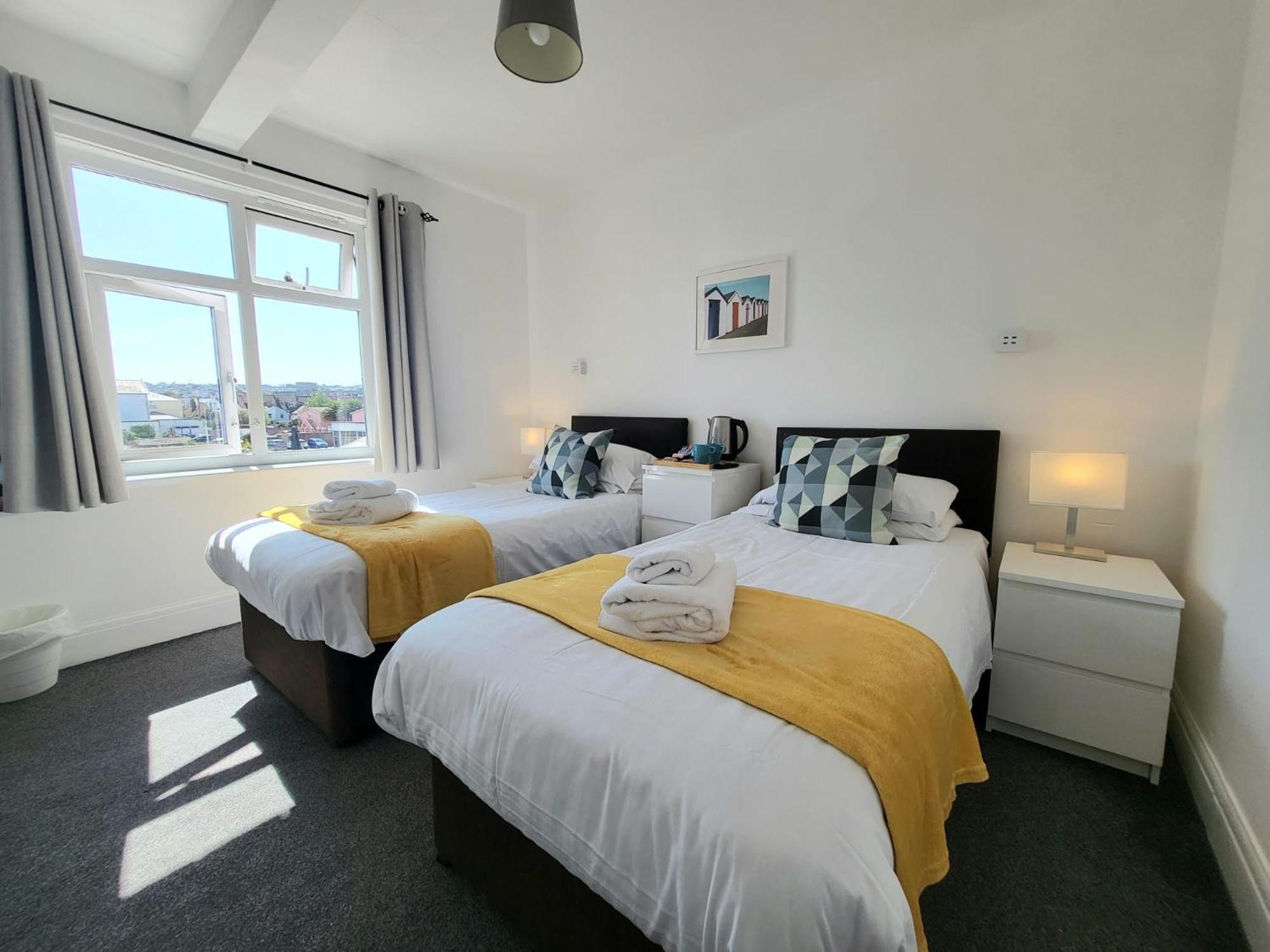 Beach Hotel Torbay B&B Paignton Exteriör bild